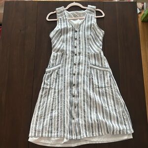 Stripe white gray dress with pockets